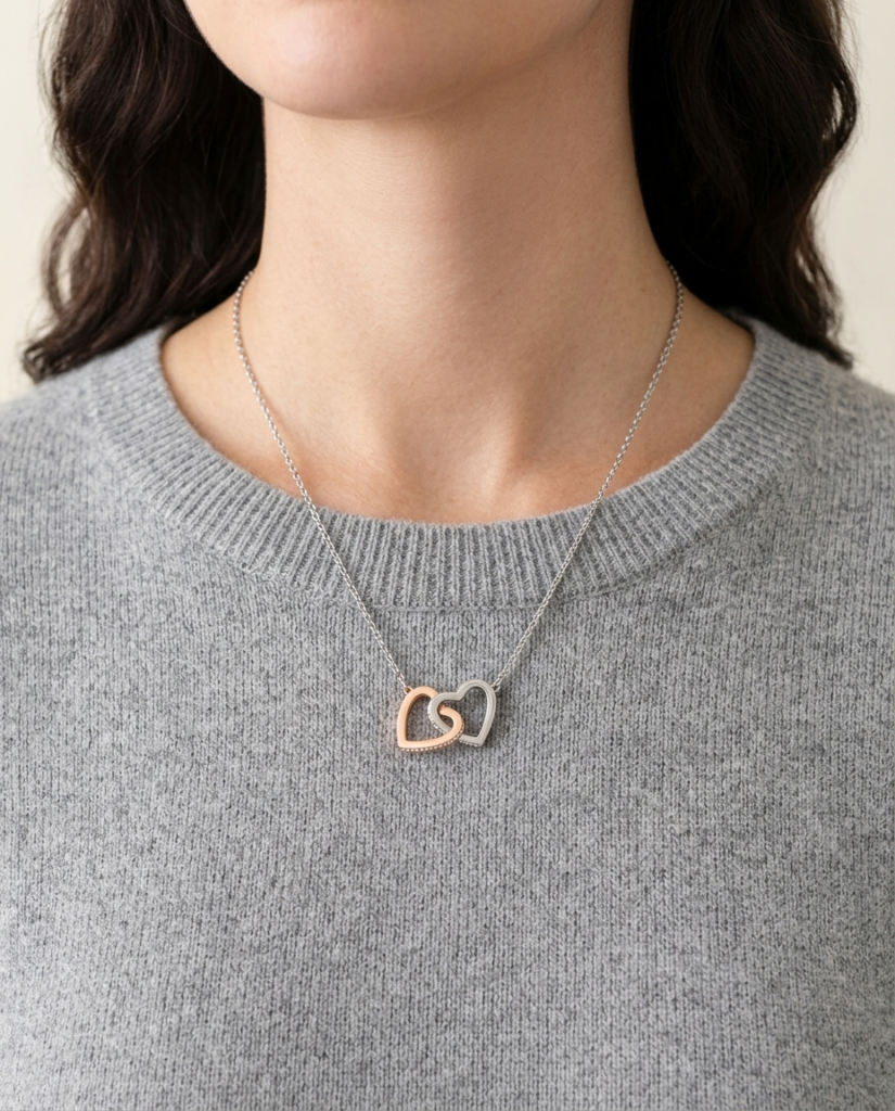 Interlocking hearts necklace